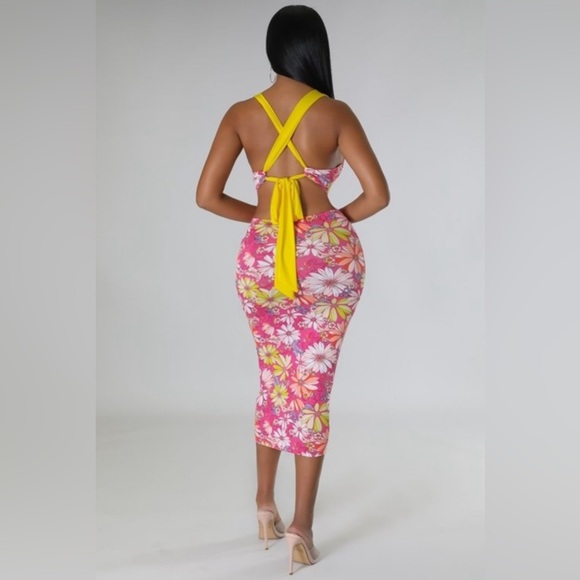 Pink Floral Cut Out Yellow Self Tie Back Closure Midi Dress - Picture 3 of 15